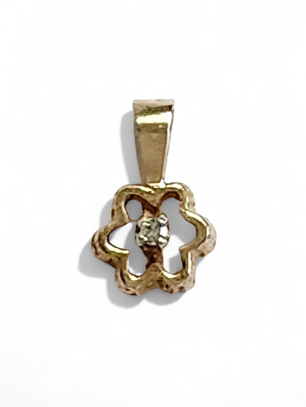 14K Gold Small Flower Diamond Pendant